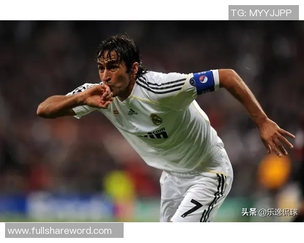 优雅与力量的结合足球明星名字背后的故事与魅力