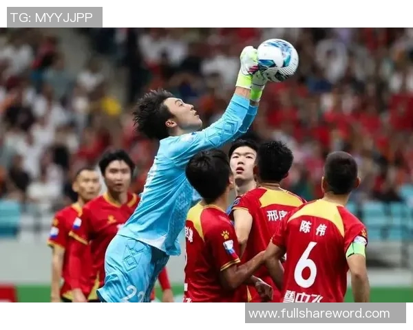 当足球明星闪耀夜场时他们的生活与梦想交织的故事