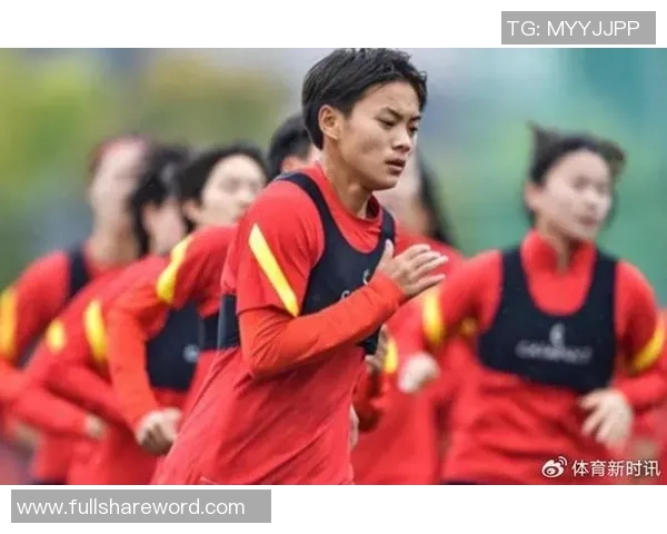 王霜与国际足球明星的实力对比谁更胜一筹探讨女性足球的崛起与挑战
